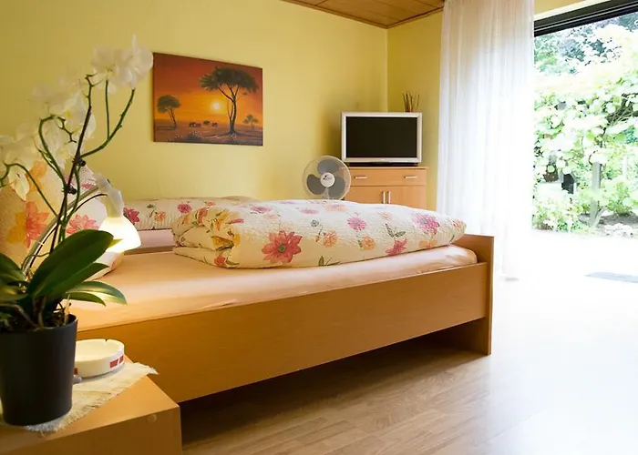 Zur Bruecke Hotel Krefeld